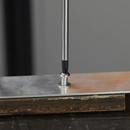 Отвертка, PH2х200 мм, S2, 3к рукоятка Denzel 121827 купить в Губкинске