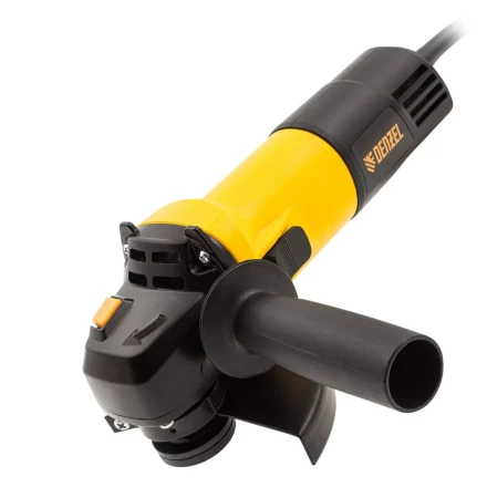 Угловая Машина шлифовальная Denzel AGH125-900 26904 купить в Губкинске