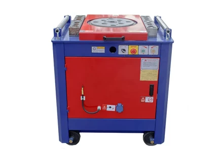 Гибщик арматуры GW42SA с доводчиком 3кВт 380В диаметр  арматуры 42 мм  810х740х880мм  368 кг VEKTOR купить в Губкинске