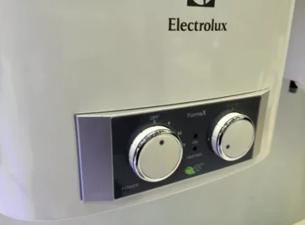 Водонагреватель ELECTROLUX EWH 80 Formax купить в Губкинске