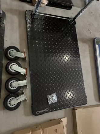 Тележка платформенная 950 кг TOR PH950 (1100х780) со складной ручкой (резиновые колеса 150 мм) 1024687 купить в Губкинске