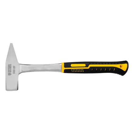 Молоток слесарный 800 г Denzel 10405, цельнометаллический, двухкомпонентная рукоятка купить в Губкинске