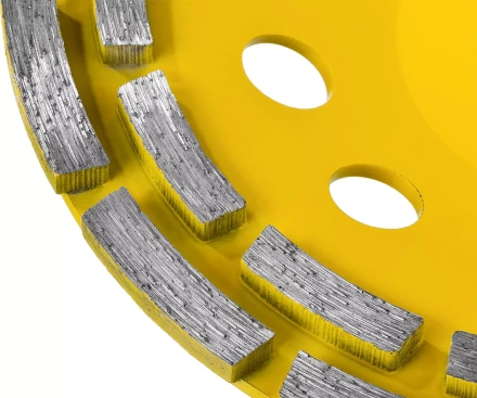 Чашка STAYER &quot;PROFESSIONAL&quot; алмазная сегментная двухрядная, высота 22,2мм, 125мм 33381-125 купить в Губкинске