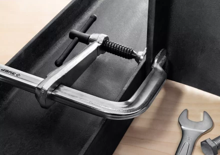 ЗУБР КС-1000/120, F, 1000 х 120 мм, цельнокованая струбцина, Профессионал (32157-120-1000) купить в Губкинске