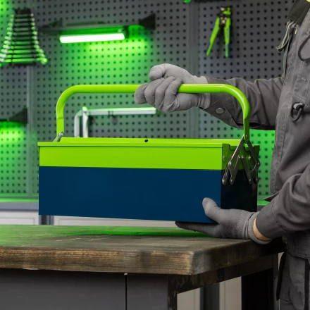 Ящик для инструмента Сибртех 90750, 430 х 200 х 160 мм, три секции, металлический купить в Губкинске