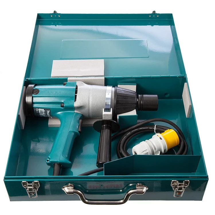 Ударный гайковерт Makita 6906 купить в Губкинске