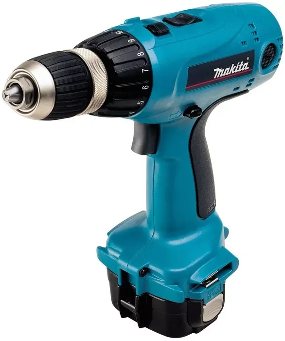 Аккумуляторная дрель-шуруповерт Makita 6317DWDE купить в Губкинске