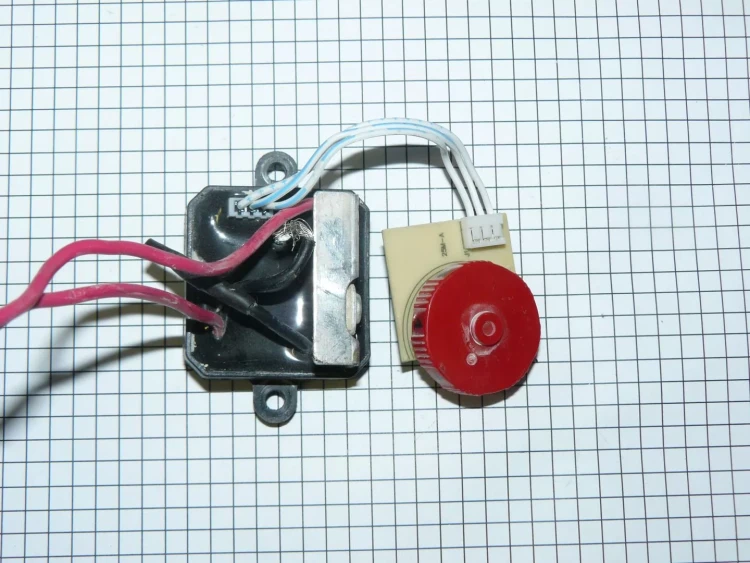 Блок регулировки оборотов электронный 25M125 V000-004-317 купить в Губкинске