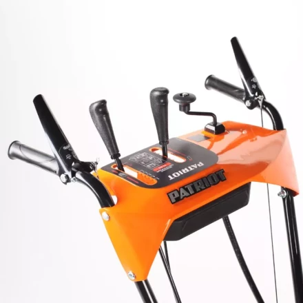 Бензиновый снегоуборщик PATRIOT PS 921 купить в Губкинске