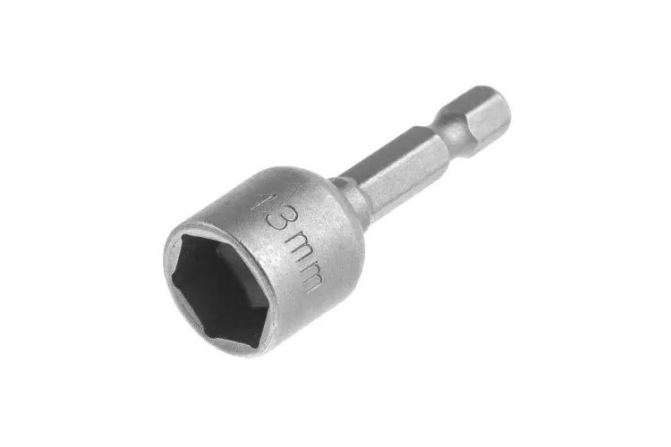 Головка торцевая HAMMER размер 13мм, S 1/4'' (229-013) купить в Губкинске