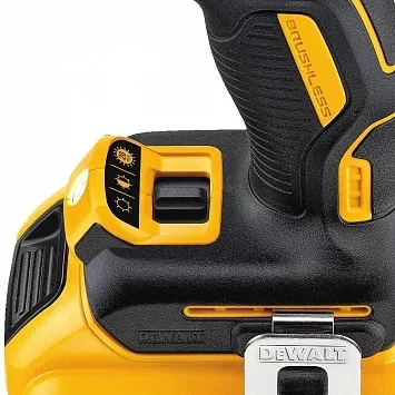 Аккумуляторная дрель DCD 796 D2 DeWalt купить в Губкинске