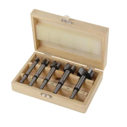 Набор сверл Форстнера по дереву 10-15-20-25-35 мм 5 шт в деревянном боксе цилиндрический хвостовик SPARTA 704405 купить в Губкинске