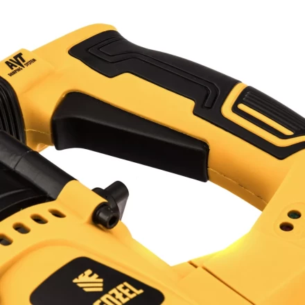 Перфоратор RHV-1100-26 Denzel 26610 купить в Губкинске