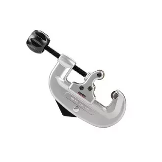 Труборез с винтовой подачей 30S  32950 купить в Губкинске