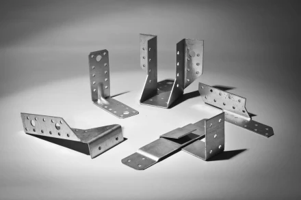 Крепежная пластина ЗУБР &quot;МАСТЕР&quot;, 180х65мм, 1шт 310236-180-65 купить в Губкинске