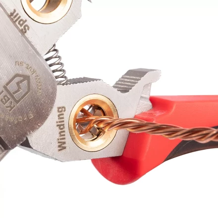 Мультитул-длинногубцы КВТ MT-03т (7 в 1) с функцией снятия изоляции, резки и детектором напряжения (102402) купить в Губкинске