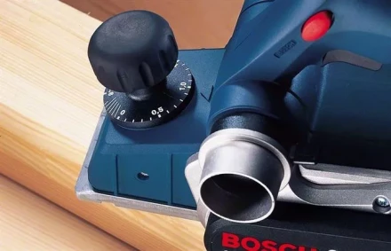 Рубанок BOSCH GHO 26-82 (0.601.594.103) купить в Губкинске