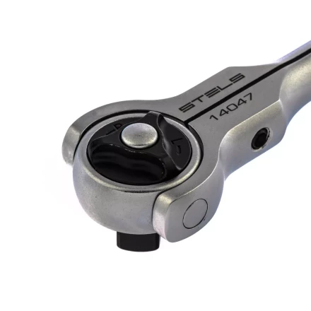 Ключ трещотка 1/2 72 зуба с быстрым сбросом. поворотная голова СrV Stels 14047 купить в Губкинске