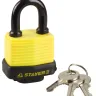 Замок STAYER "MASTER" навесной, всепогодный, пластиковая защита корпуса, с закаленной дужкой,на карточке, 50мм 37140-40 купить в Губкинске