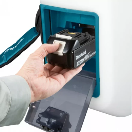 Опрыскиватель аккумуляторный 18V, 10л, Makita DUS108Z (без АКБ и ЗУ) купить в Губкинске