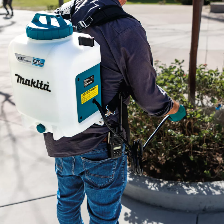 Опрыскиватель аккумуляторный 18V, 10л, Makita DUS108Z (без АКБ и ЗУ) купить в Губкинске