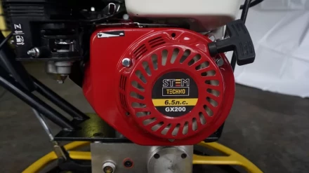 Затирочная машина STEM Techno  SPT 242 купить в Губкинске