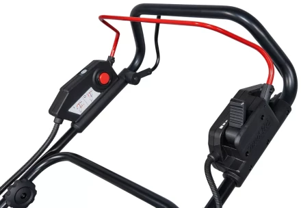 Аккумуляторная газонокосилка самоходная 53см, 2х18V Makita DLM539CT2 (2*5 Ач, ЗУ) купить в Губкинске