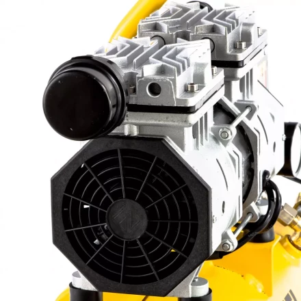 Компрессор безмаслянный Denzel DLS650/10 малошумный 58021 купить в Губкинске