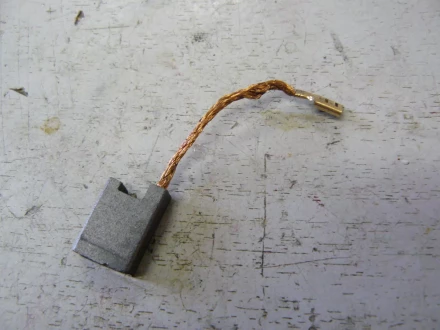 Щетка графитовая (пара) 7x14x21 Применение купить в Губкинске