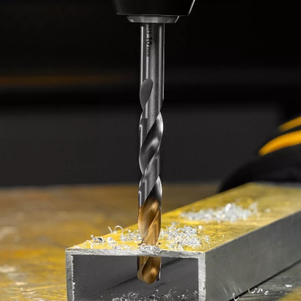 Сверло спиральное по металлу Denzel, 10 x 133 мм, Р6М5, Golden Tip, 718242 купить в Губкинске