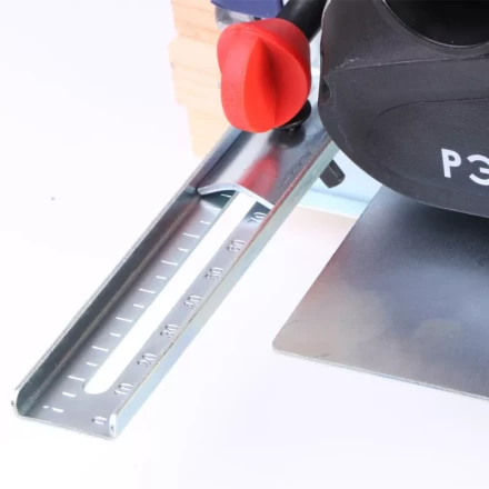 Рубанок Диолд РЭ-1100-01 (подставка) купить в Губкинске