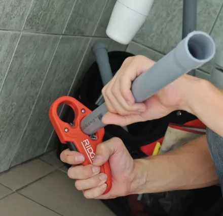 Труборез для пластмассовых  канализационных труб P-TEC 5000  40868 купить в Губкинске