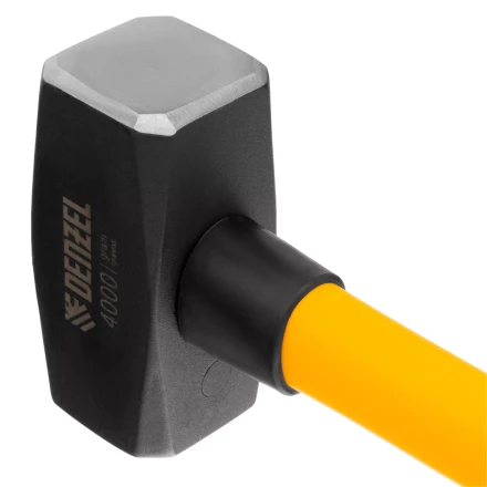 Кувалда 4000 г, кованая, фибергласовая  рукоятка c TPR покрытием, 880 мм Denzel 11023 купить в Губкинске