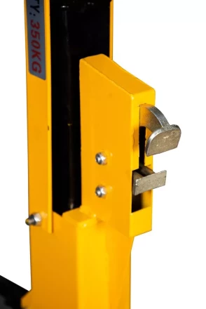 Тележка для бочек TOR DT350B, 350 кг 1004389 купить в Губкинске