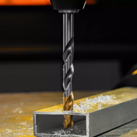 Сверло спиральное по металлу Denzel,  12 x 151 мм, Р6М5, Golden Tip 718244 купить в Губкинске