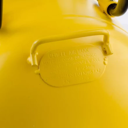 Компрессор воздушный Denzel DKV2200/100 Х-PRO 58079 купить в Губкинске