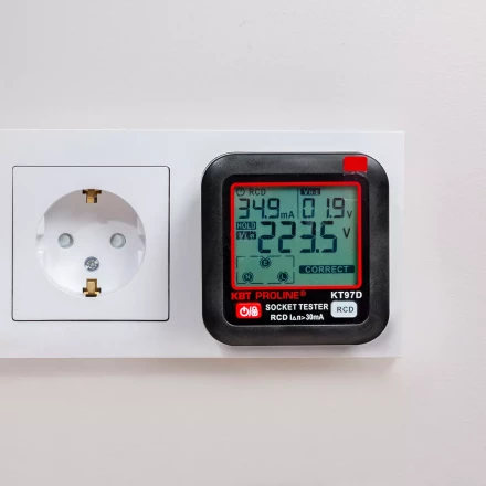 Тестер розеток и УЗО КВТ КТ 97D (91921) купить в Губкинске