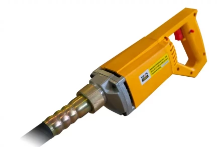 Глубинный вибратор STEM Techno SWE 1000 купить в Губкинске