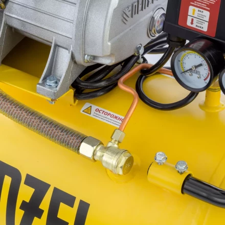 Компрессор воздушный Denzel DKV2200/50 Х-PRO 58083 купить в Губкинске