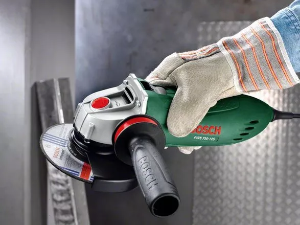 Шлифмашина УШМ Bosch PWS 750-125 купить в Губкинске