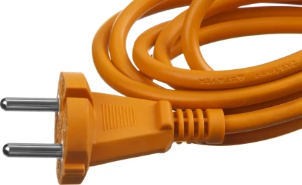 Светильник переносной с выключателем, 5м, 60 Вт/220 В, STAYER 56061 купить в Губкинске