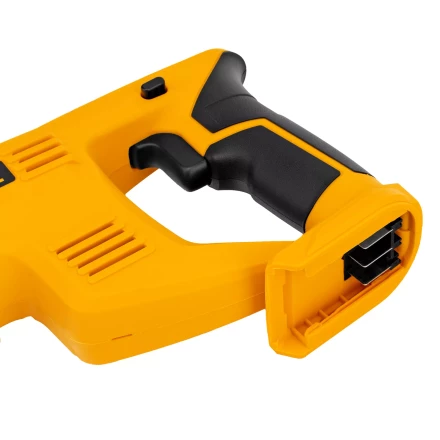 Пила сабельная аккумуляторная CRC-115-0,  18В Li-Ion Denzel 28466 купить в Губкинске