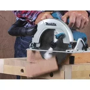 Пила дисковая Makita HS6601 купить в Губкинске