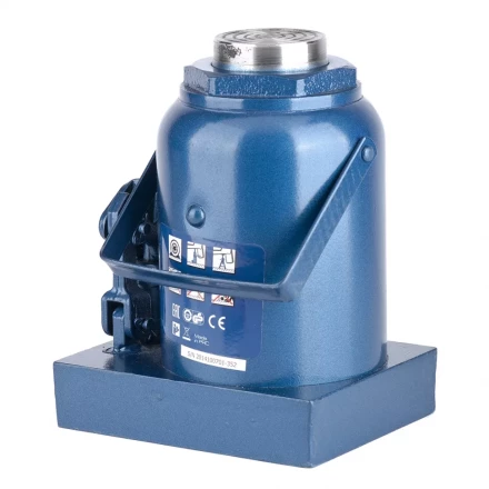 Домкрат гидравлический бутылочный 30 т h подъема 244–370 мм  STELS 51112 купить в Губкинске