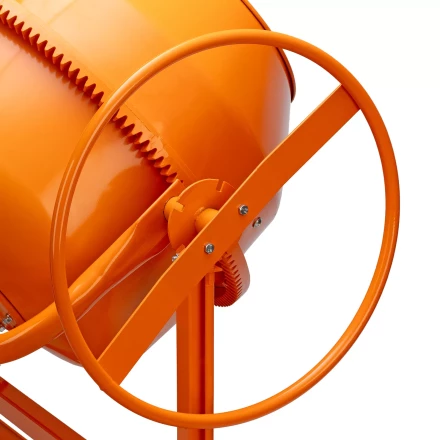 Бетоносмеситель Сибртех БСЕ-160 95478, 160 л, 700 Вт купить в Губкинске