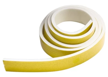 Уплотнитель для окон со скотчем 8х8 мм 14 м СИБРТЕХ 93858 купить в Губкинске