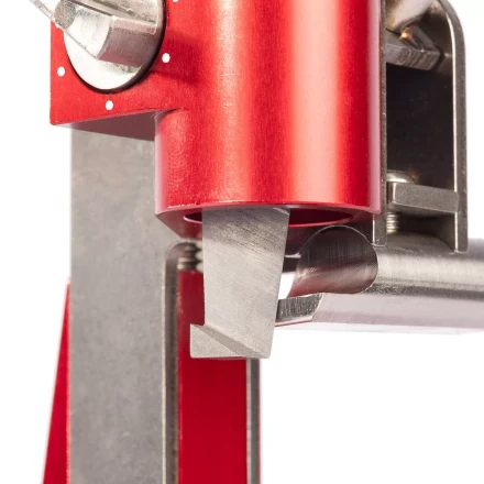 Инструмент КВТ IMS 10–52 для снятия изоляции на кабелях из сшитого полиэтилена 16–52 мм (101904) купить в Губкинске