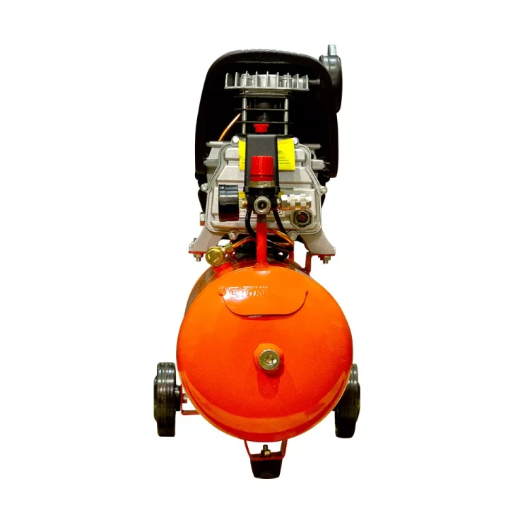 Компрессор масляный коаксиальный AERO 220/24 FoxWeld купить в Губкинске