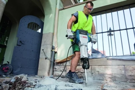 Аккумуляторная дрель-шуруповерт Bosch GSR 14,4-2-LI Plus купить в Губкинске