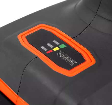 Аккумуляторная угловая шлифовальная машина MESSER DCA1 125мм 6Ач купить в Губкинске